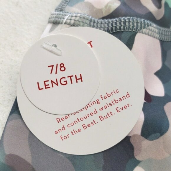 SPANX Booty Boost Active Printed 7/8 Leggings Painted Camo Women's Small - Picture 8 of 14